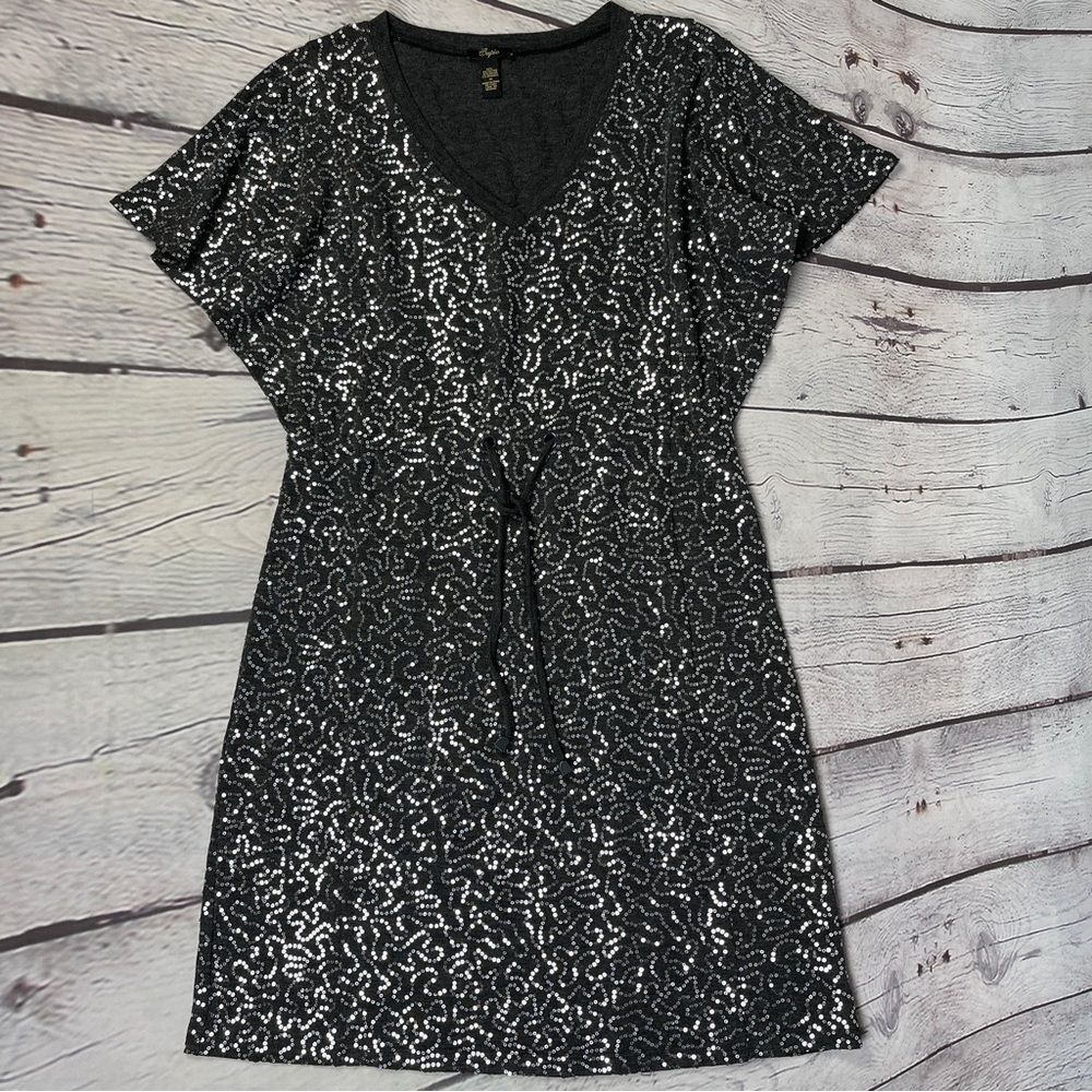 CUPIO gray sequin knit short sleeve v-neck midi party dress, size M - Picture 9 of 13